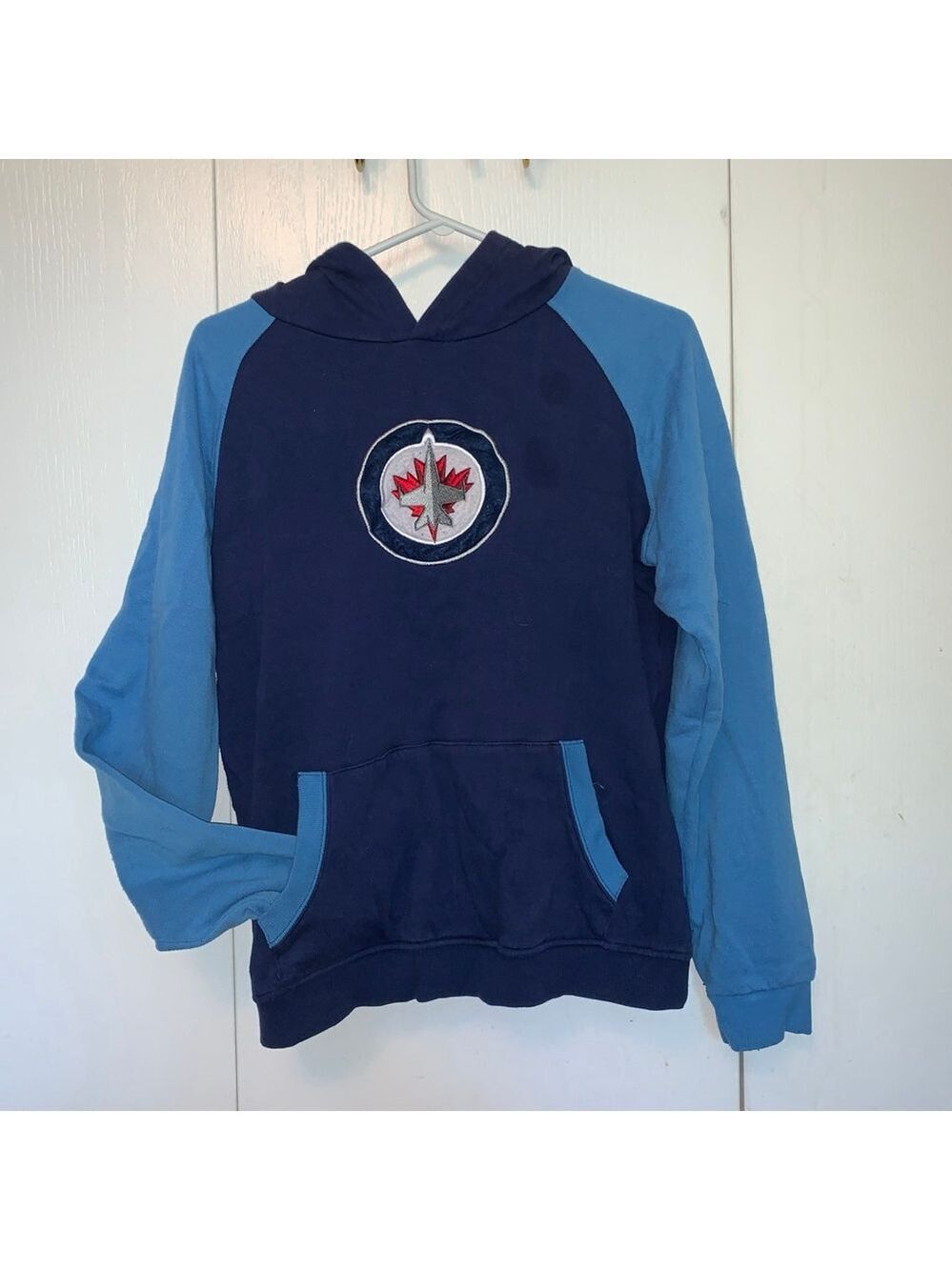 Winnipeg Jets hockey Hoodie Size xs or Small Blue see measurements